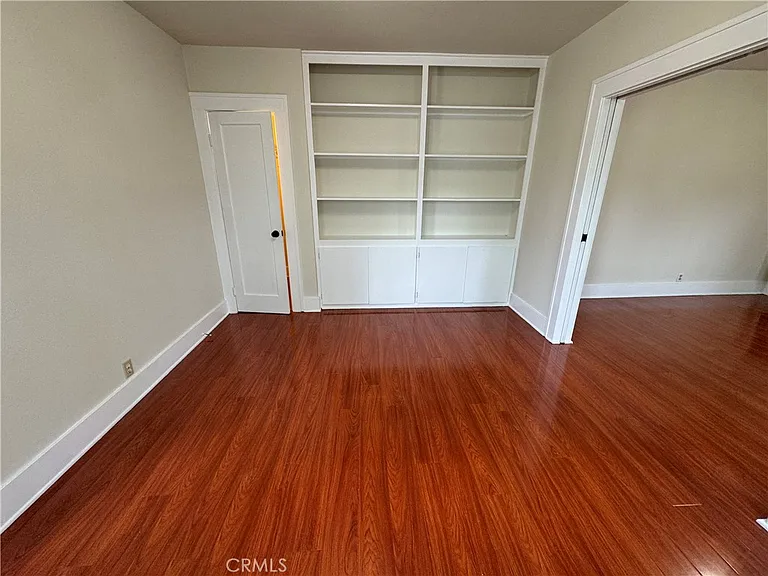 5158 Franklin Ave — Photo 9