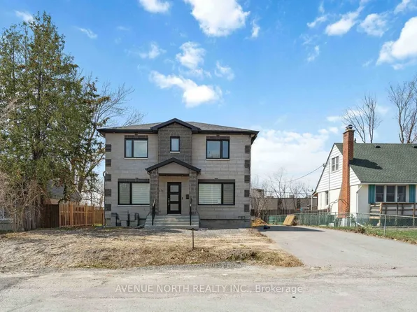 2676 Ayers Ave, Ottawa, ON K1V 7W8