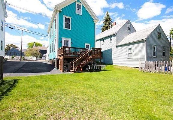3rd image of 161 Water St