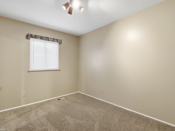 5th image of 11126 Brougham Dr