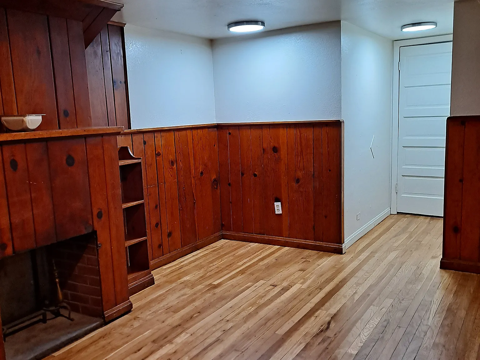 2 bed, 700 sqft, $995 — Photo 4