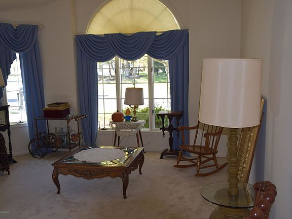 2nd image of 1651 Lacebark Ct