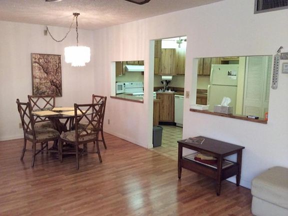 3rd image of 537 Shady Pine Way APT B2