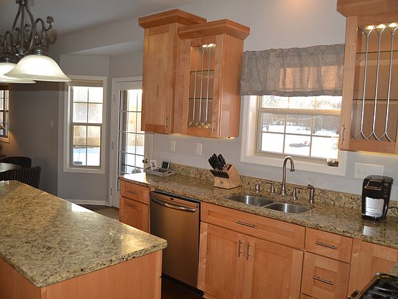 5th image of 25624 White Tail Ct