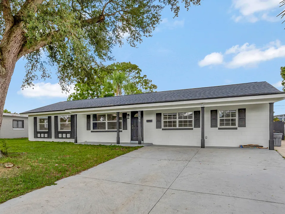 1825 Chilean Ln