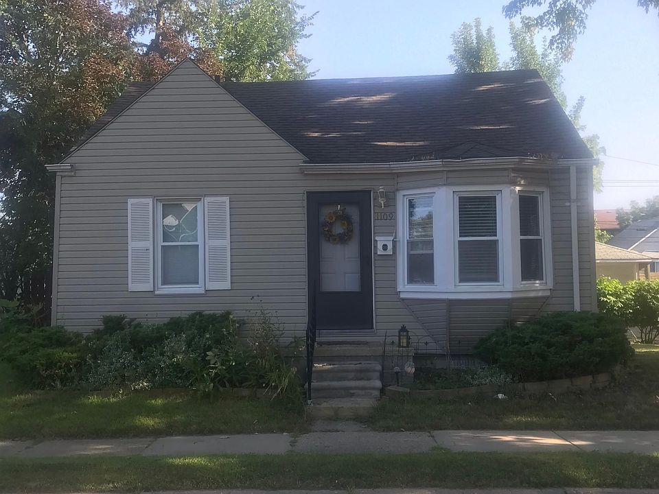 1st image of 1109 E Cambourne St