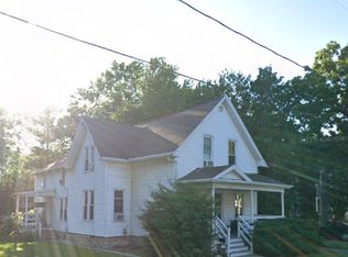 723 Wright St, Oshkosh, WI 54901