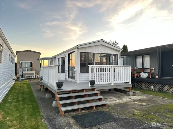 8080 Harborview Road #F50, Blaine, WA 98230