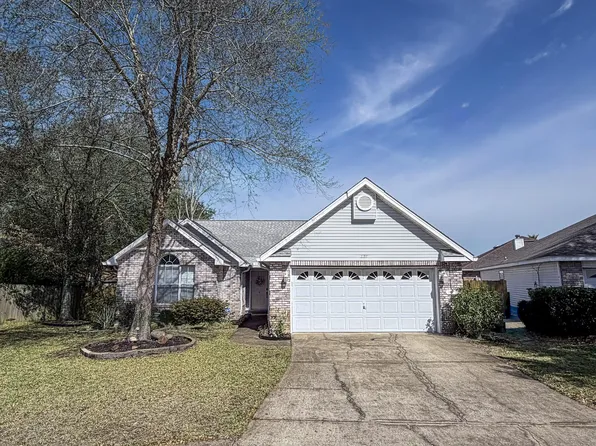 2197 Opal Ct, Fort Walton Beach, FL 32547