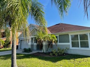 3931 Golden Finch Way, Kissimmee, FL 34746