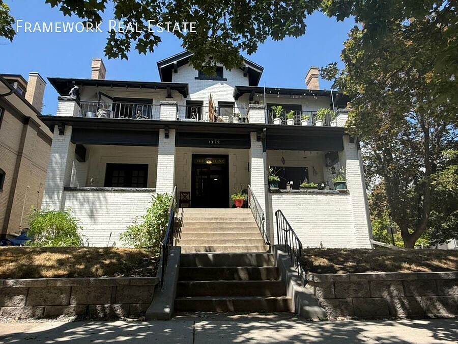 1st image of 1379 Detroit St APT 3