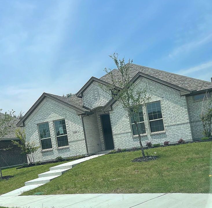 1st image of 1451 Pegasus Dr