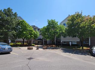 260 Brittany Dr #414, Ottawa, ON K1K 4M2
