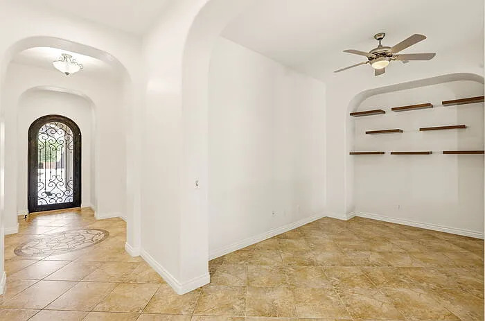 1589 E Vesper Trl — Photo 6