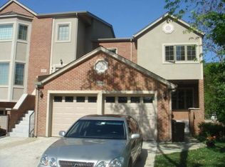 1938 Monroe Ave #14, Glenview, IL 60025