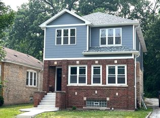 11456 S Longwood Dr, Chicago, IL 60643