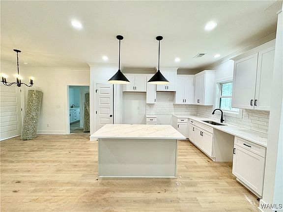 4th image of 13524 Northside Rd