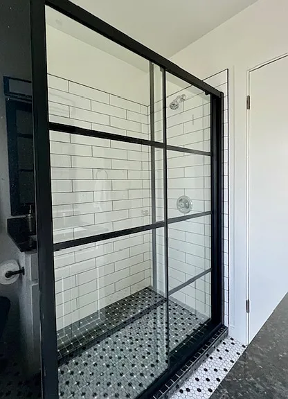 2552 NW 22nd St — Photo 8