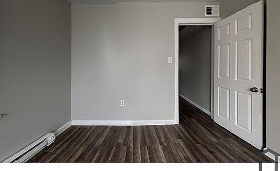 3rd image of 2426 N 33rd St #2F