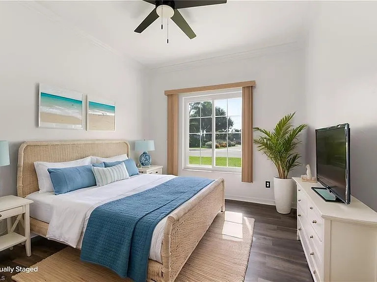 223 Stanhope Cir — Photo 41