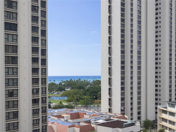 419 Atkinson Dr APT 1202, Honolulu, HI 96814