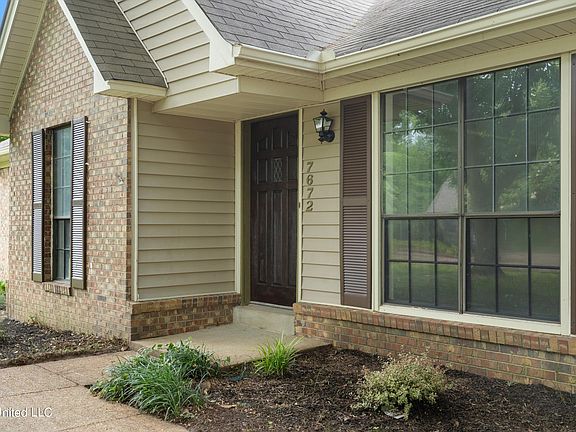 3rd image of 7672 Millbridge Dr