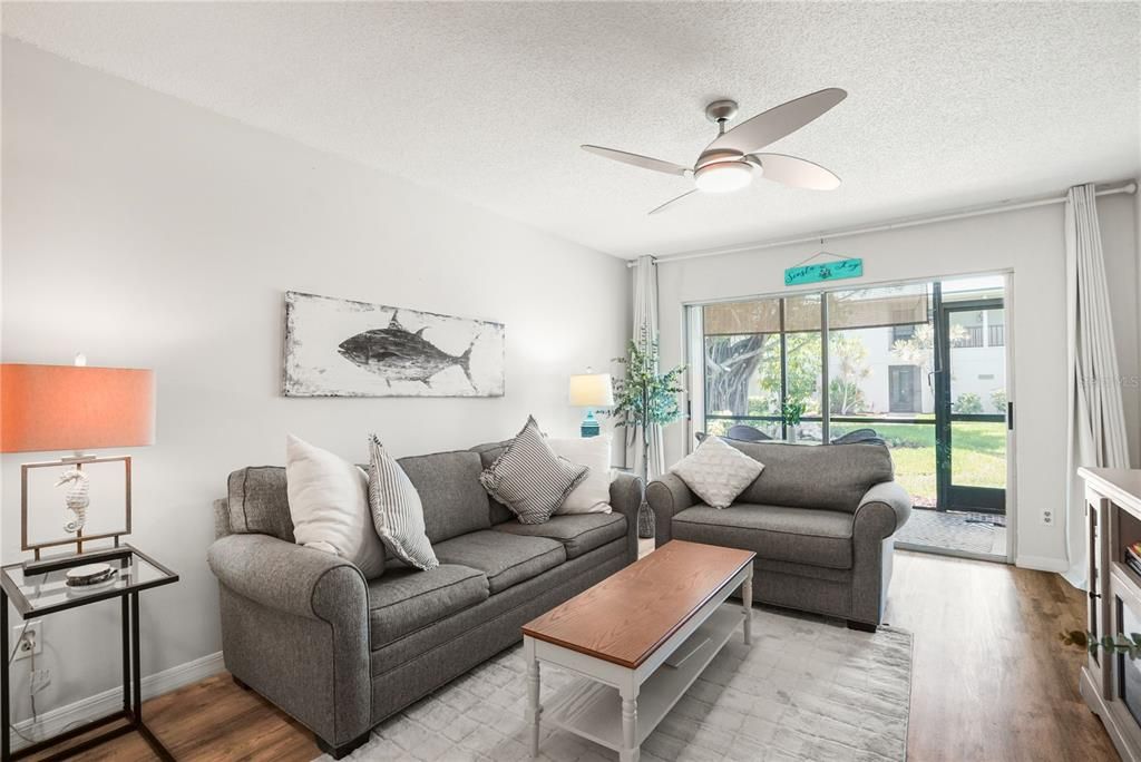 5673 Midnight Pass Rd APT 201, Sarasota, FL - More