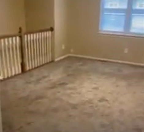 2nd image of 403 NE Westwind Dr APT B