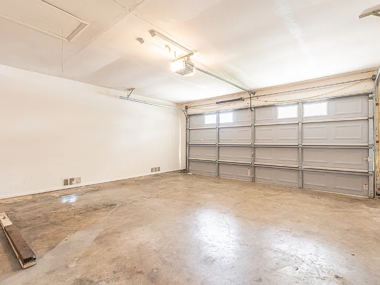 8127 Babe Ruth St — Photo 29