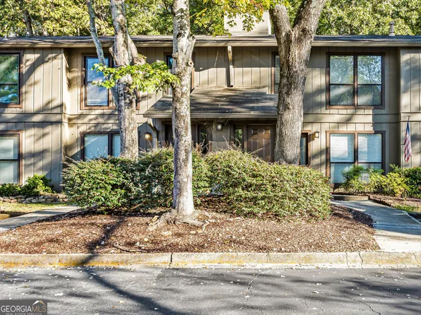 1403 Cumberland Ct SE, Smyrna, GA 30080