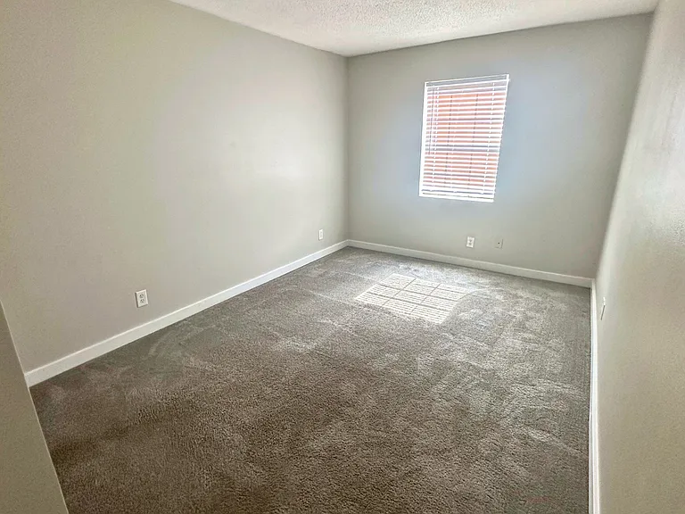 Shell Pointe — Photo 8