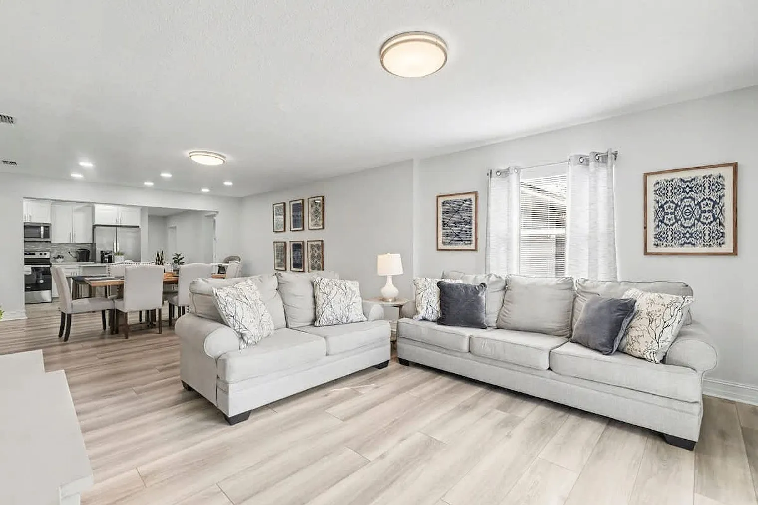 6 bed, 3.0 bath, 2647 sqft, $6,564 — Photo 2