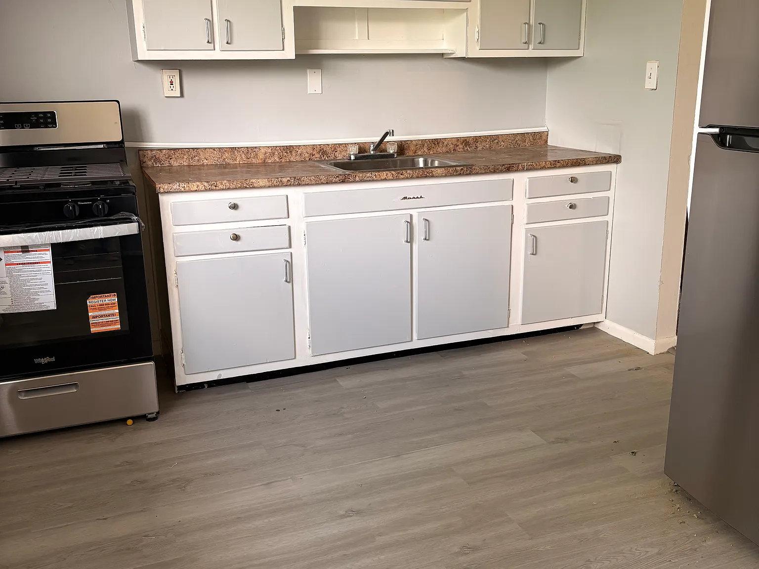 Parkside Villa Apartments — Photo 2