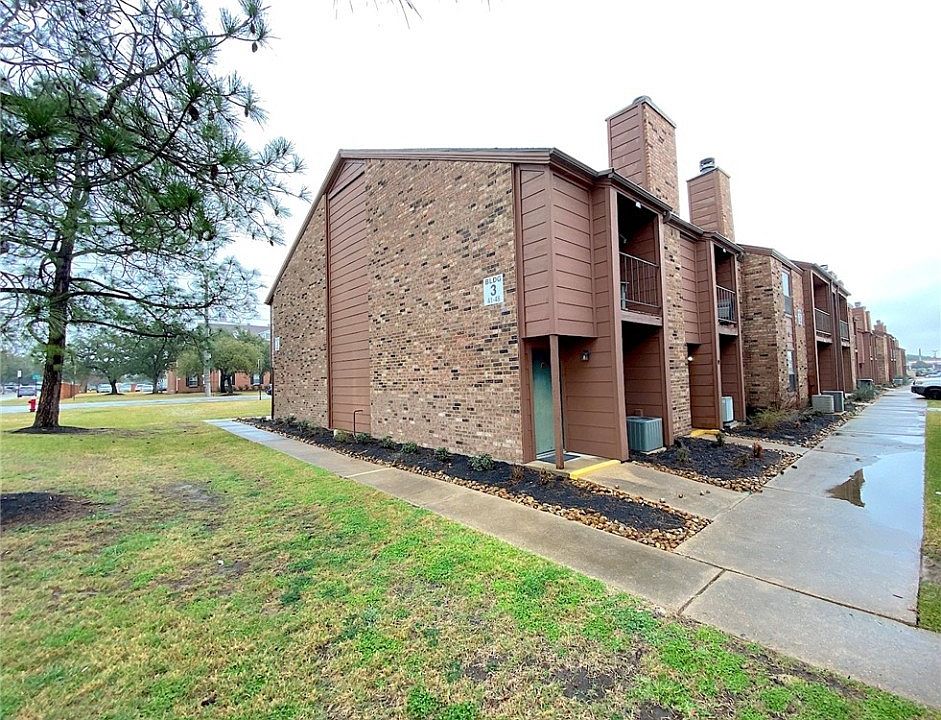 1st image of 904 University Oaks #48