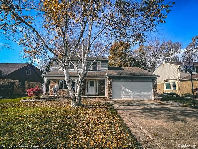 1st image of 40337 Republic Dr