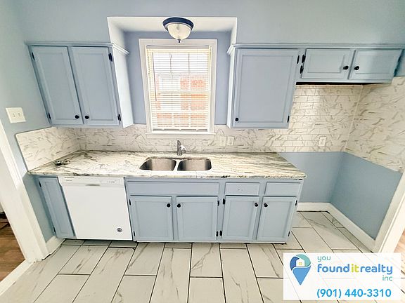 Kitchen - photo 1