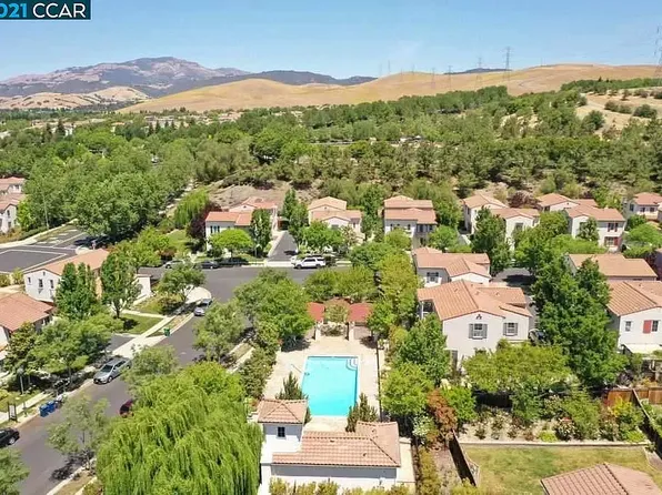 9732 Belladonna Dr, San Ramon, CA 94582