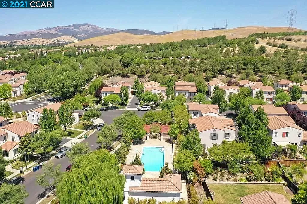 9732 Belladonna Dr photo 1