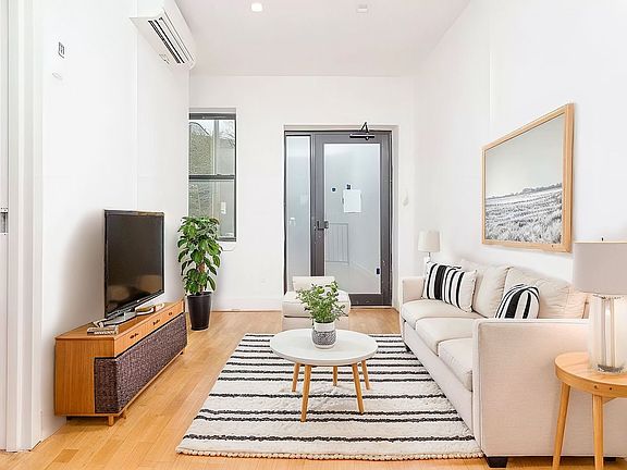 2nd image of 1062 Putnam Ave #1