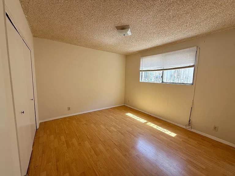 1581 College View Dr #2 — Photo 8