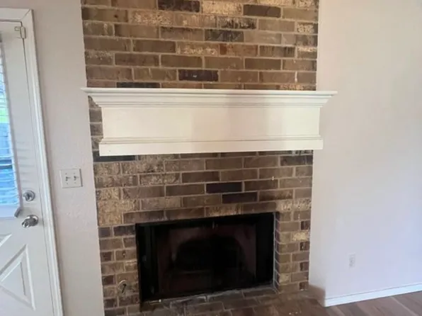 14301 Fairhill Ave, Edmond, OK 73013