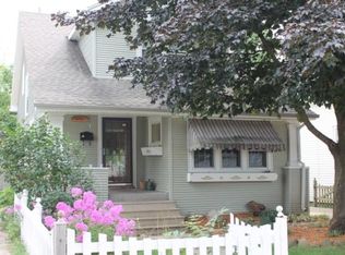 6823 32nd Ave, Kenosha, WI 53142