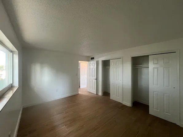 7011 Pembroke Rd #202, Hollywood, FL 33023