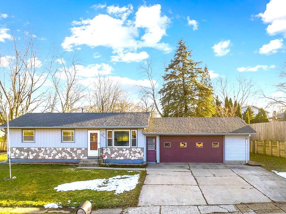 1st image of 5493 Wickford Ln