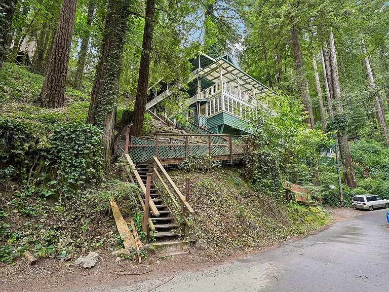 21567 Starrett Hill Dr — Photo 16