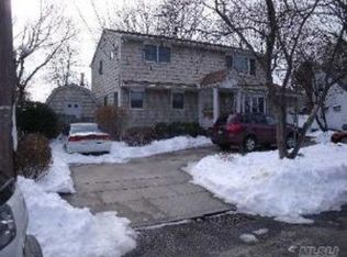 38 Drakeford Ave, North Babylon, NY 11703