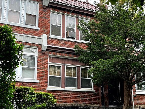 3rd image of 7444 N 21st St