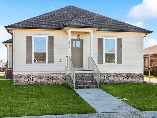 8544 Patricia St, Chalmette, LA 70043