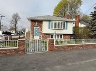 169 Rumney Rd, Revere, MA 02151