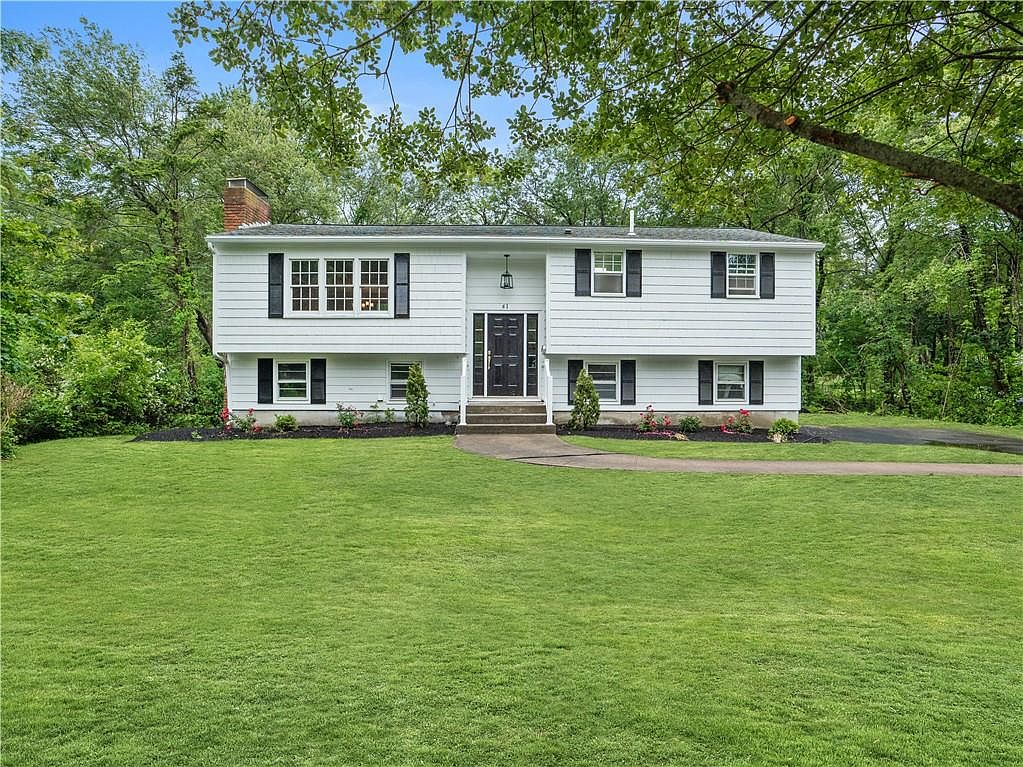 61 Glen Dr, East Greenwich, RI 02818 Zillow